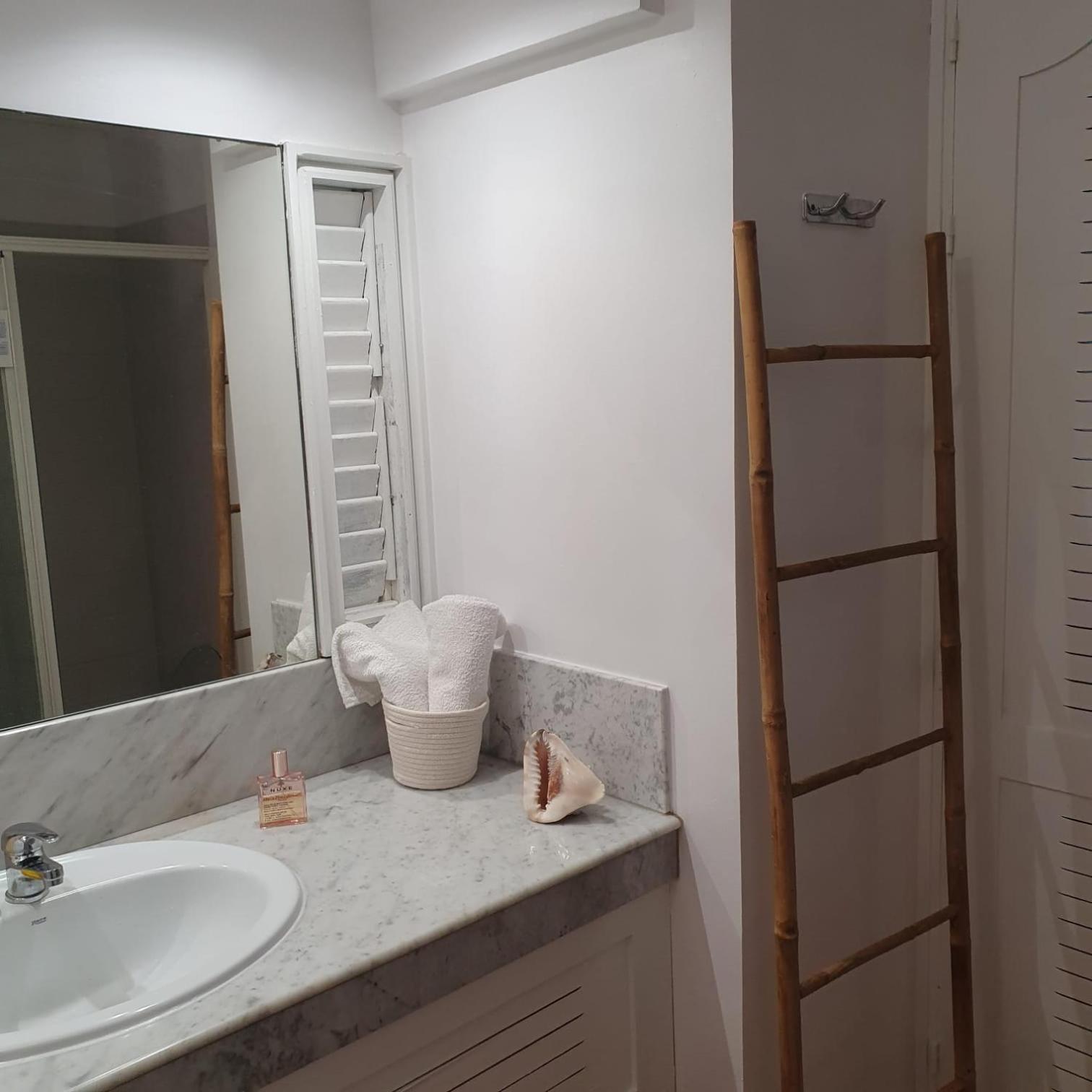 Appartement De La Baie, Vue Magnifique, Tartane La Trinite Εξωτερικό φωτογραφία